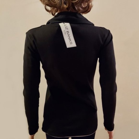 LIZ BANKS LTD BLACK W/WHITE SCREEN PRINT SLIP OVER TOP SIZE S NWT - Picture 4 of 5